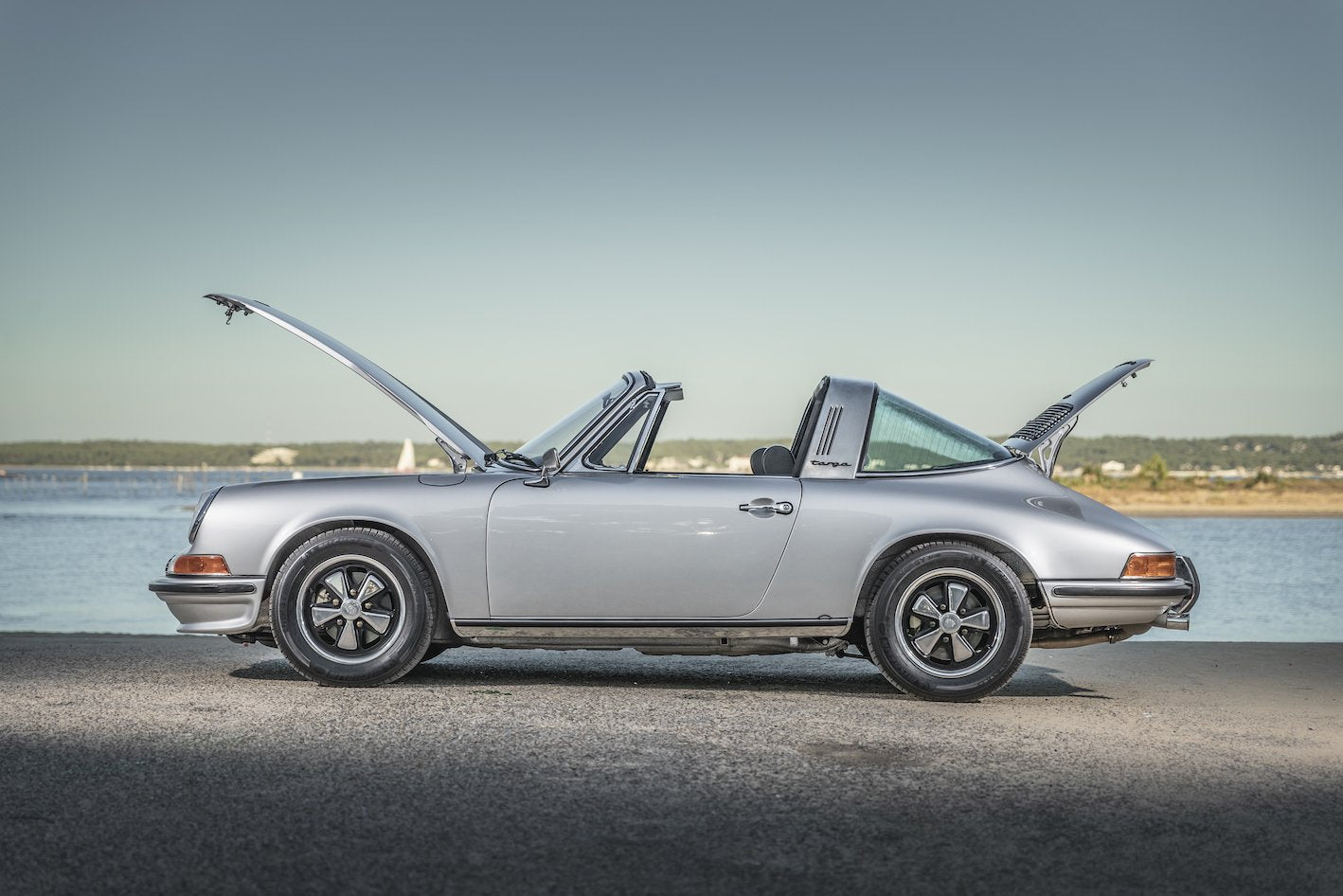 Voiture Porsche 911 2.4 S Targa Gris Argent