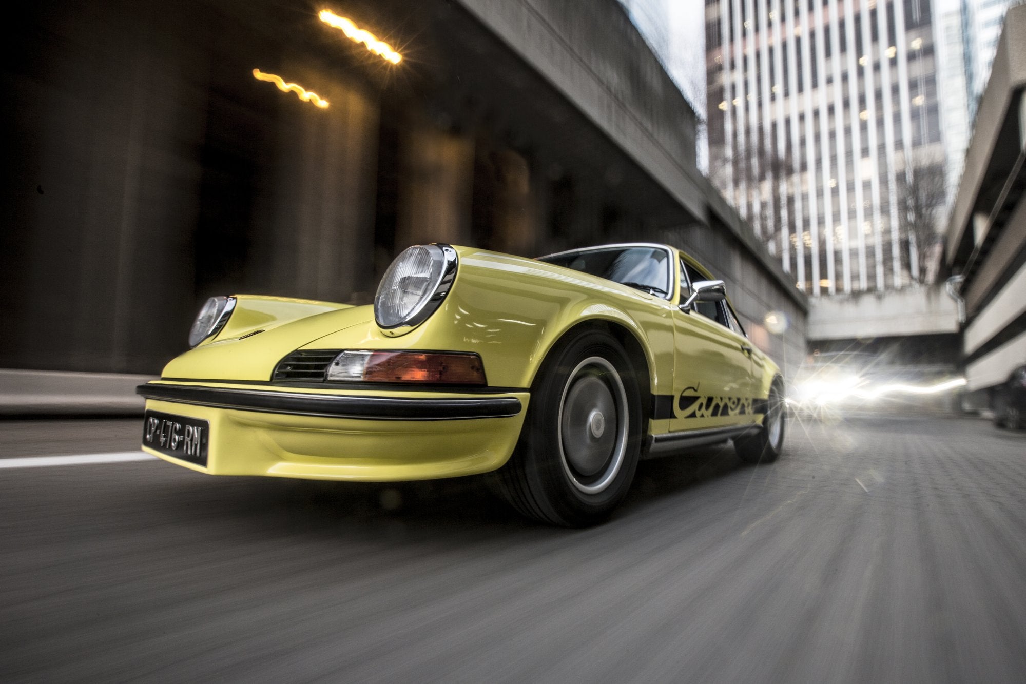 Voiture Porsche 2.7 Touring RS Jaune