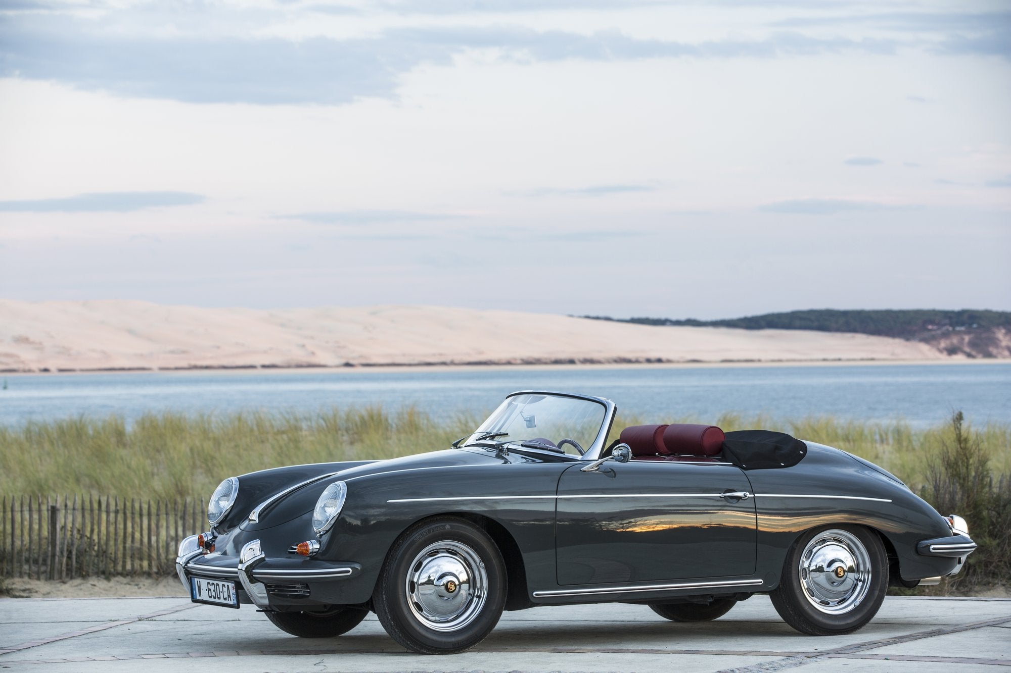 Voiture Porsche 356 BT5 Roadster Gris Ardoise Cuir Rouge