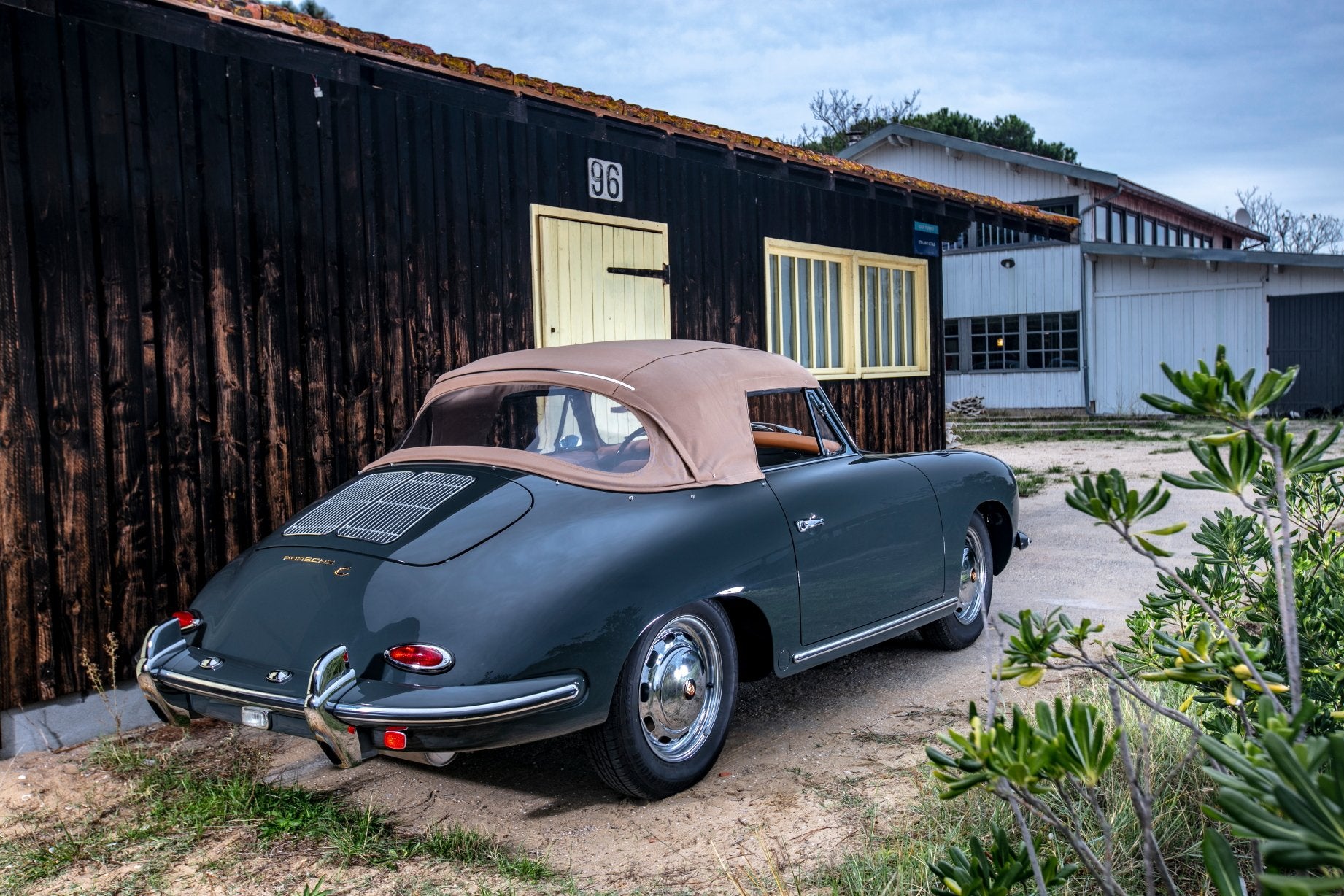 Voiture Porsche 356 C Cabriolet Slate Grey Biscuit