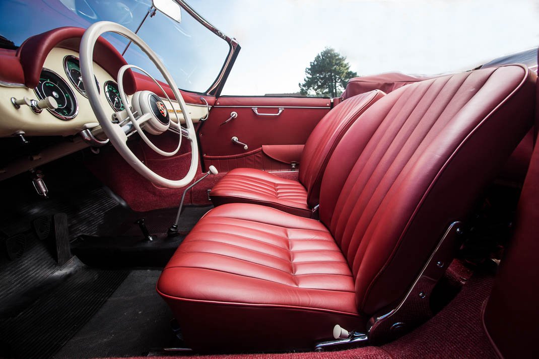 Voiture Porsche Convertible D Ivoire Cuir Rouge 356