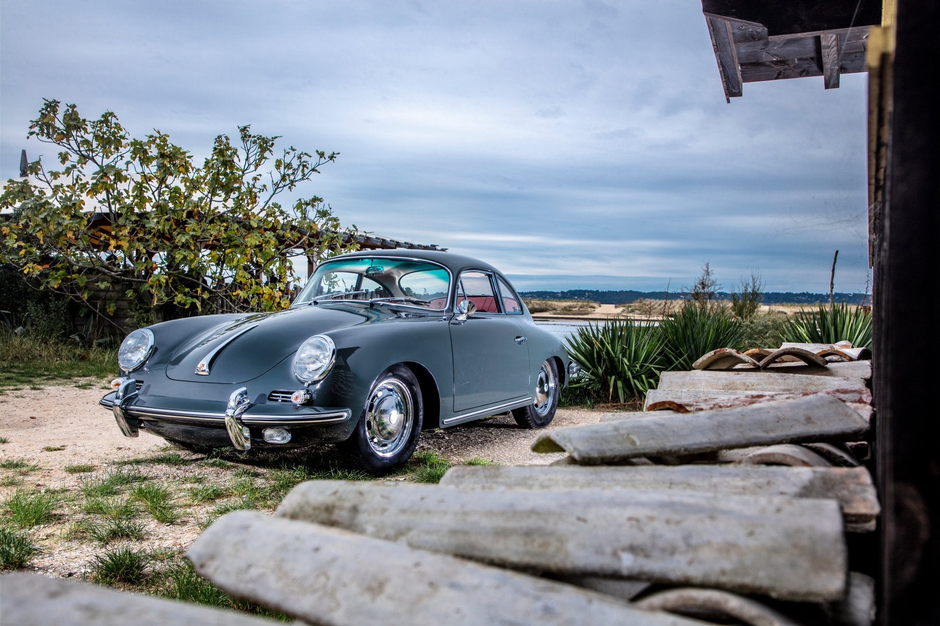 Voiture Porsche 356 SC Coupé Slate Grey Cuir Rouge