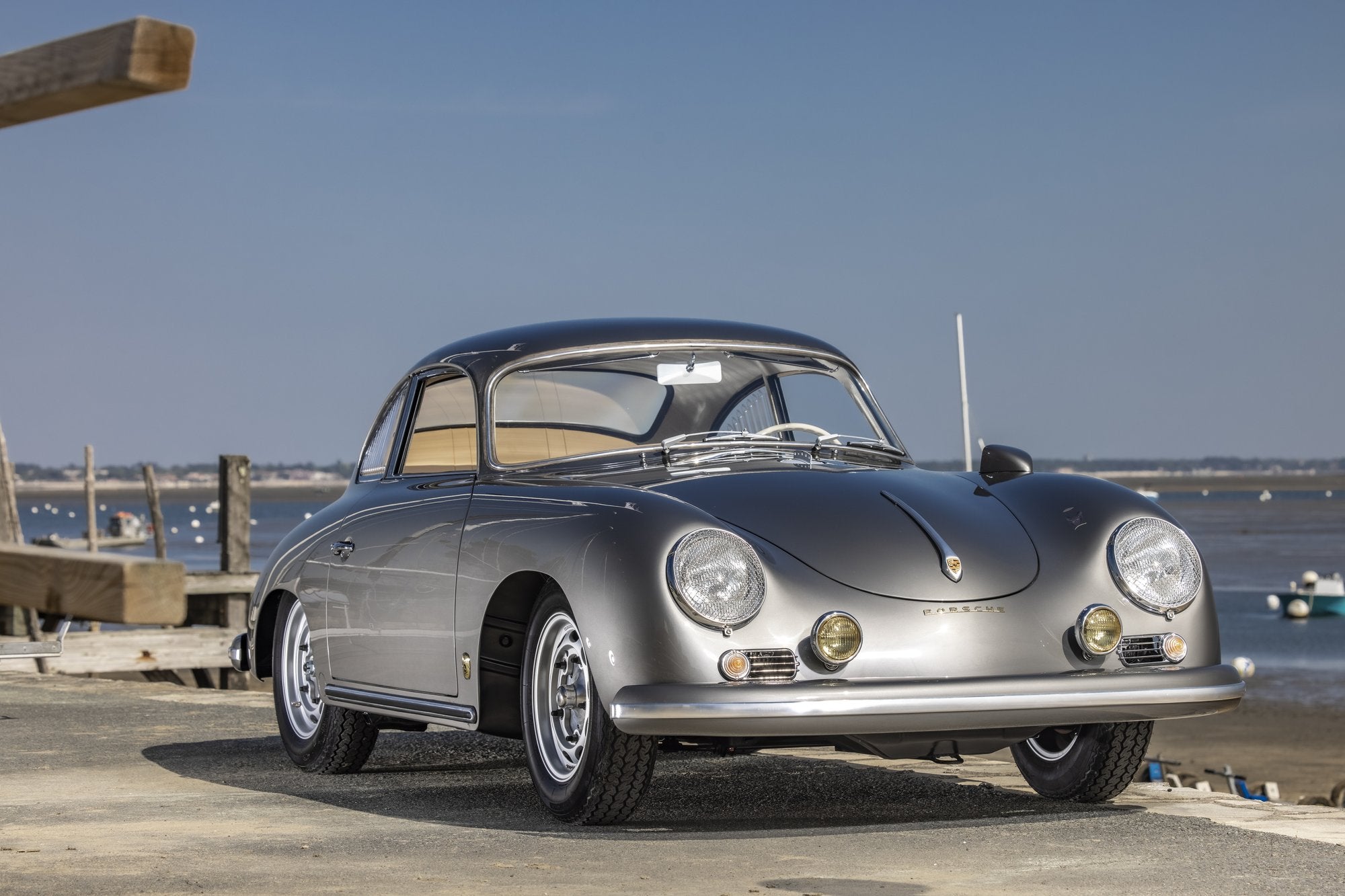 Voiture Porsche 356 Coupé GT Grigio Ferro Cuir Beige