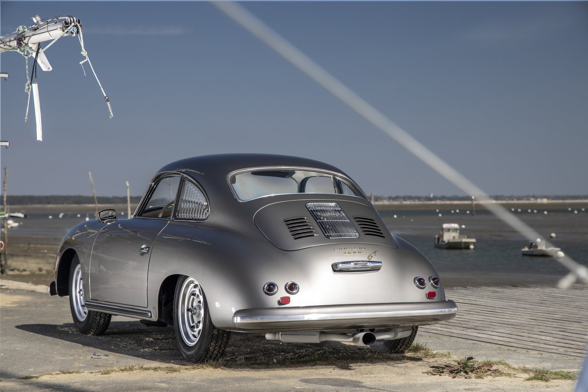 Voiture Porsche 356 Coupé GT Grigio Ferro Cuir Beige