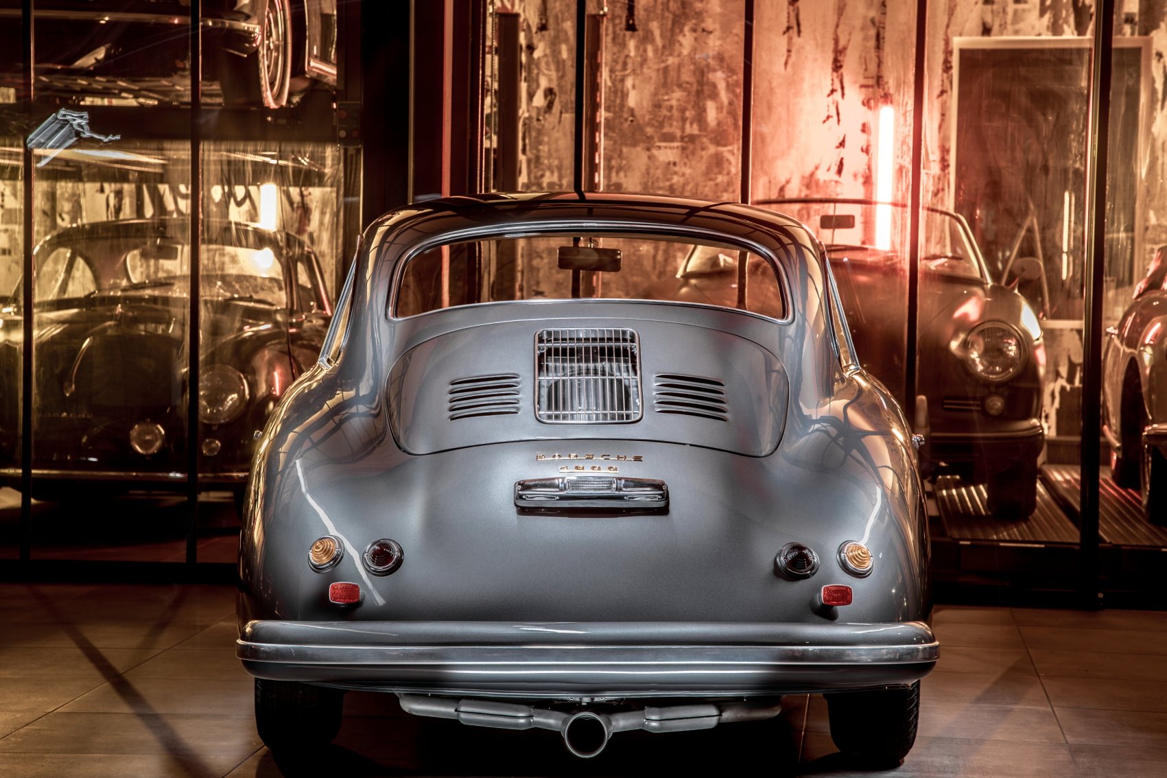 Voiture Porsche 356 At1 GT 1956 Coupé Gris Light Painting