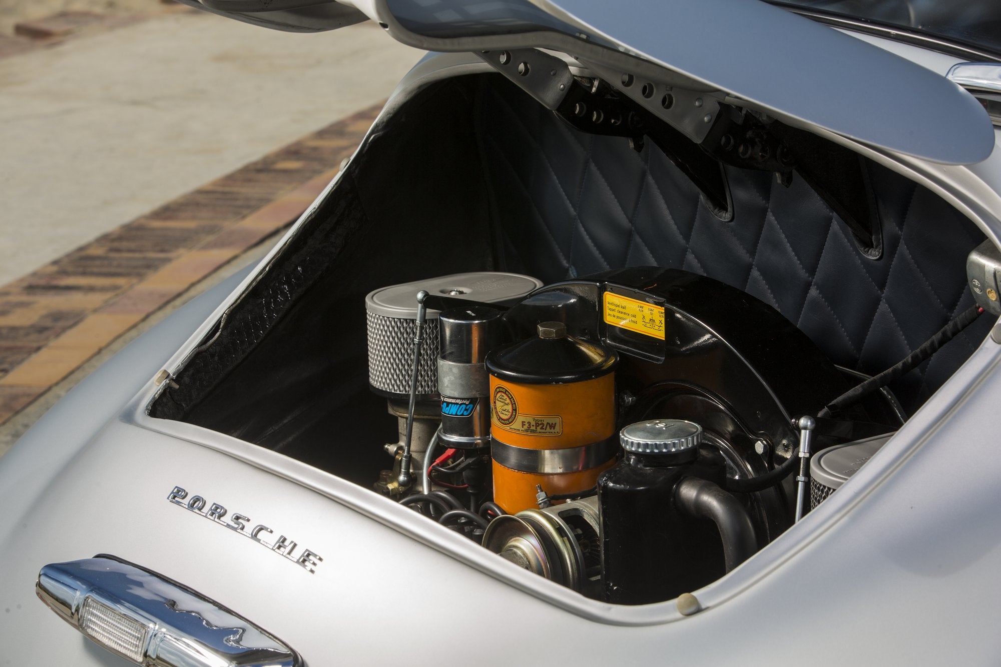 Voiture Porsche 356 Préa GT Coupé Gris Argent Ocean
