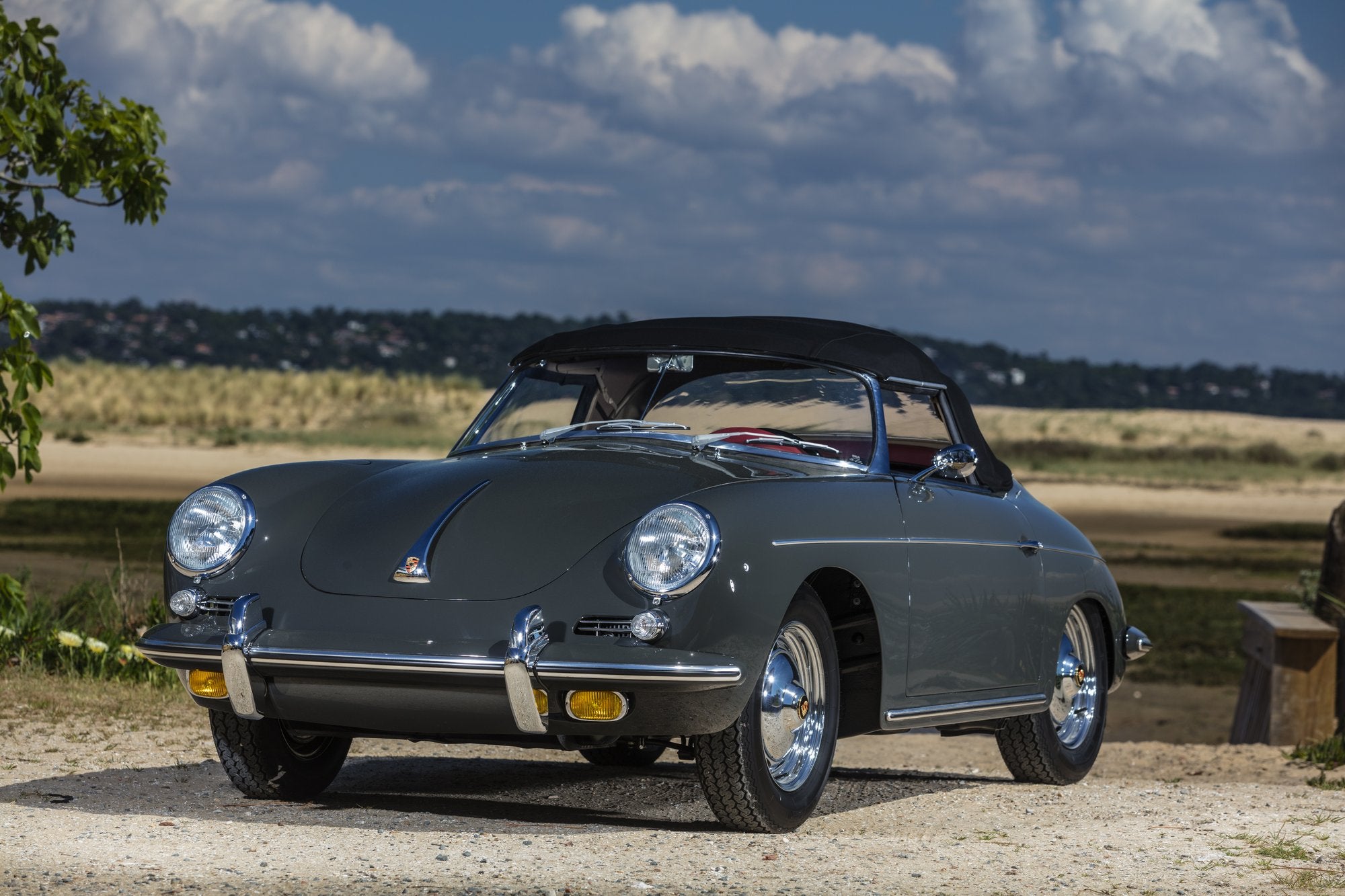 Voiture Porsche Roadster Slate Grey Cuir Rouge Cabane