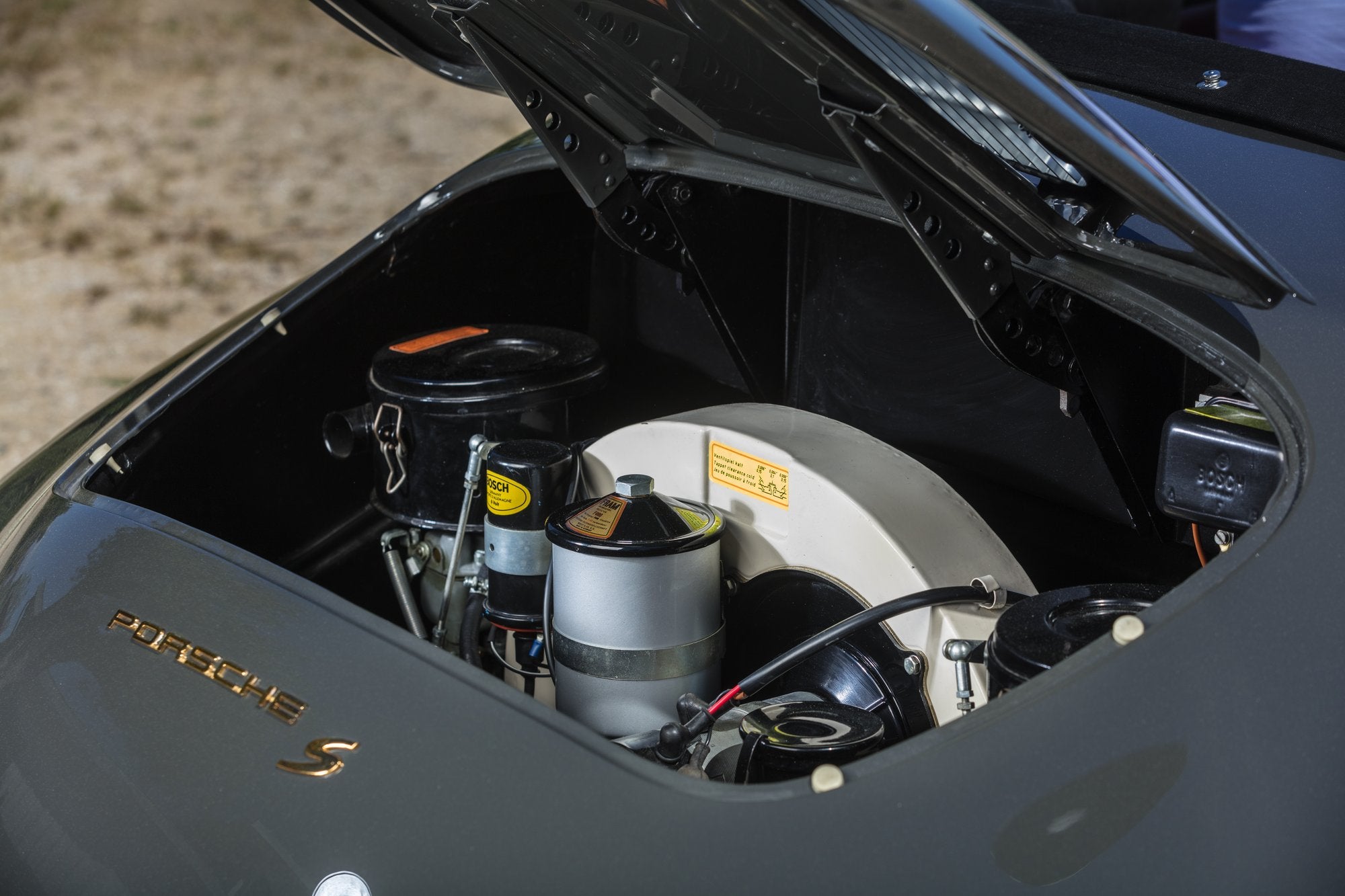 Voiture Porsche Roadster Slate Grey Cuir Rouge Cabane