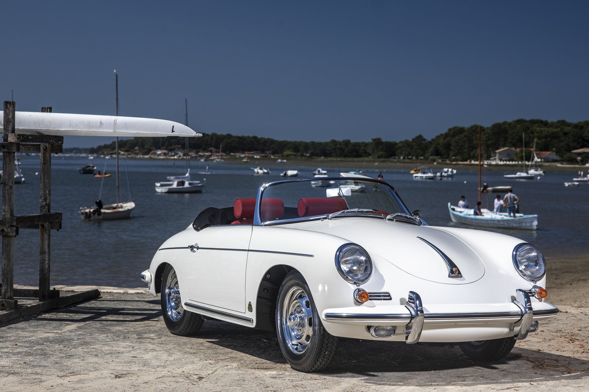 Voiture Porsche 356 Roadster S90 Blanc Cuir Rouge