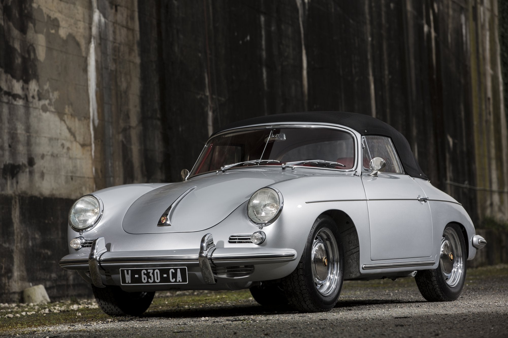 Voiture Porsche 356 Cabriolet SC Grise Nacrée Argent - Intérieur Rouge Base Sous Marine