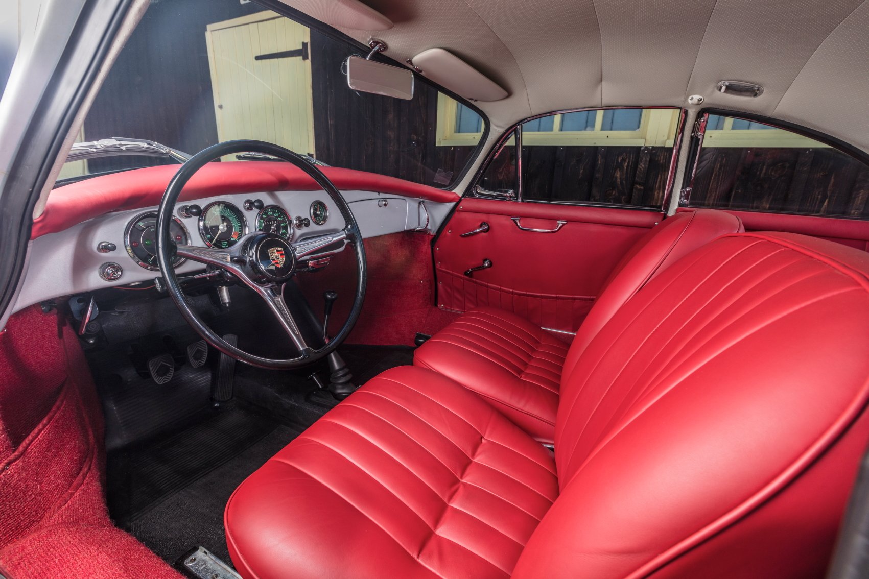 Voiture Porsche 356 BT5 Coupé 63 Gris Argent Cuir Rouge