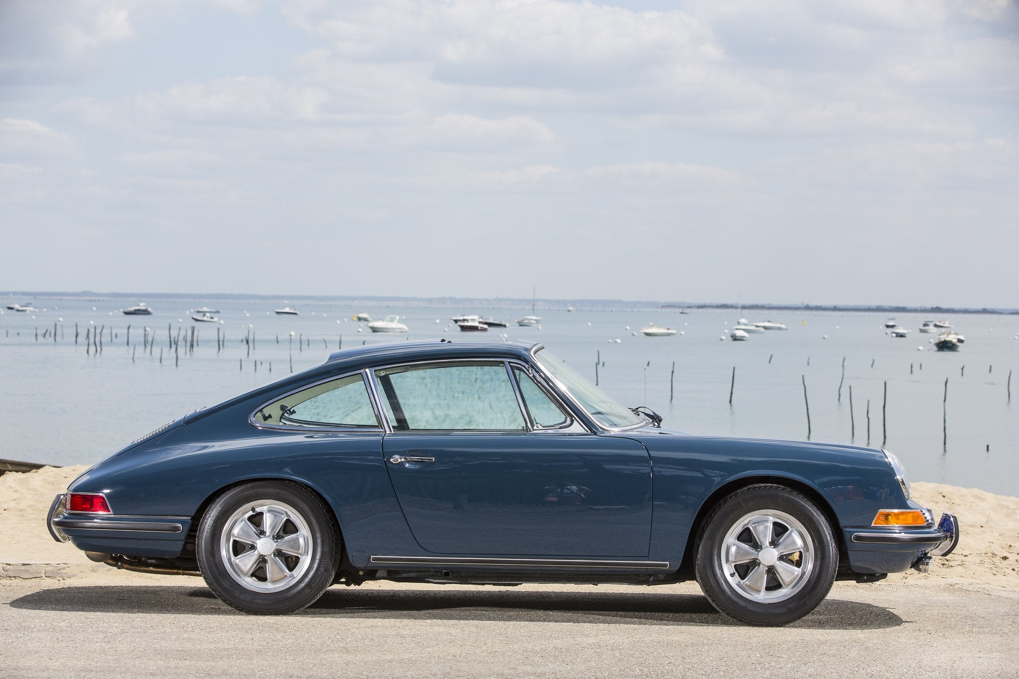 Voiture Porsche 911 2.0S Agua Blue Cuir Noir