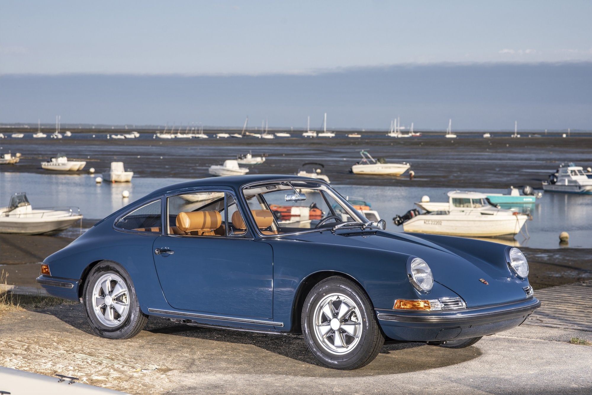 Voiture Porsche 911 2.0S Agablue Cuir Havane Hobaica