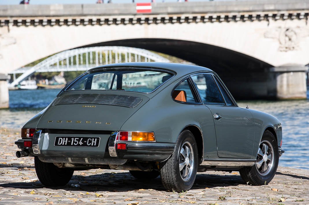 Voiture Porsche 911 2.0L E Gris Ardoise Cuir Marron Paris