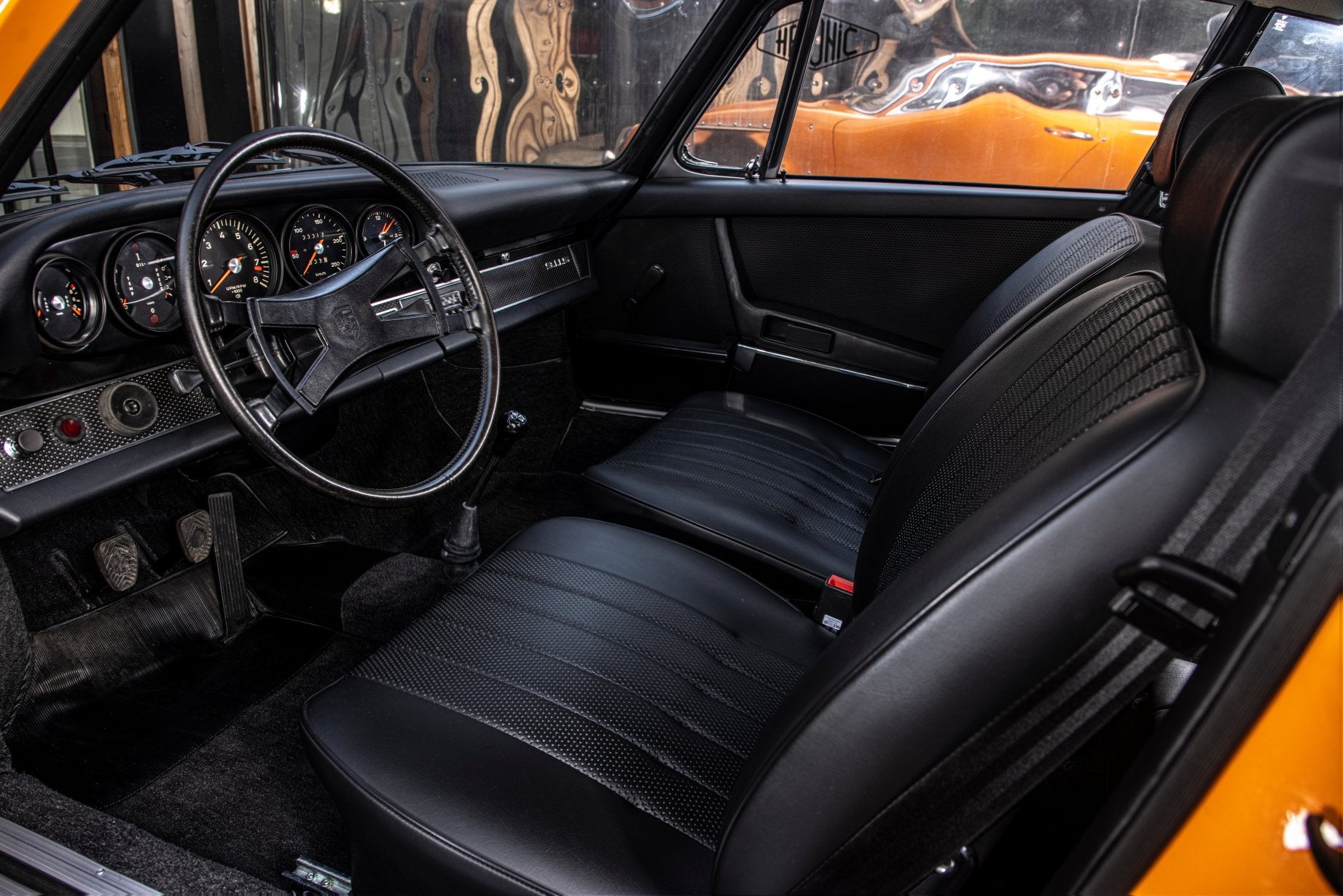 Voiture Porsche 911 2.2S 1Ère Main Orange