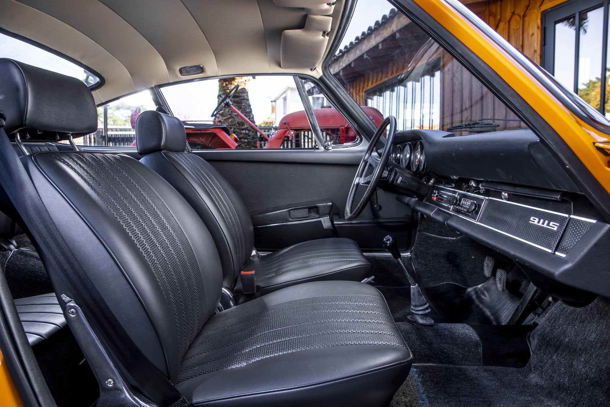 Voiture Porsche 911 2.2S 1Ère Main - Orange Signal Eau