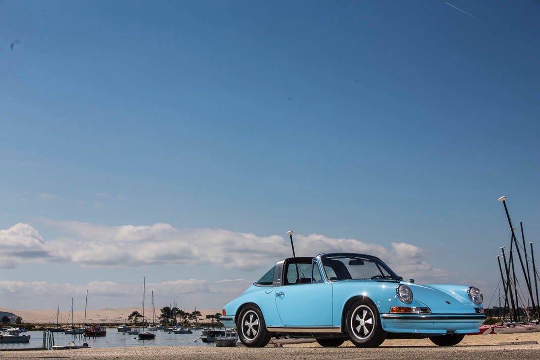 Voiture Porsche 911 2.4L S Targa Bleu Gulf