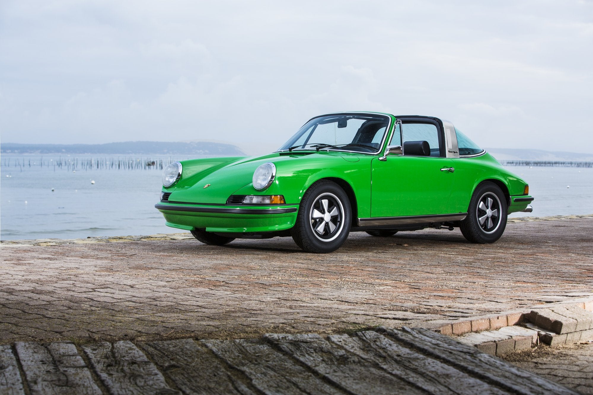 Voiture Porsche 911 2.4L S Verte 1973