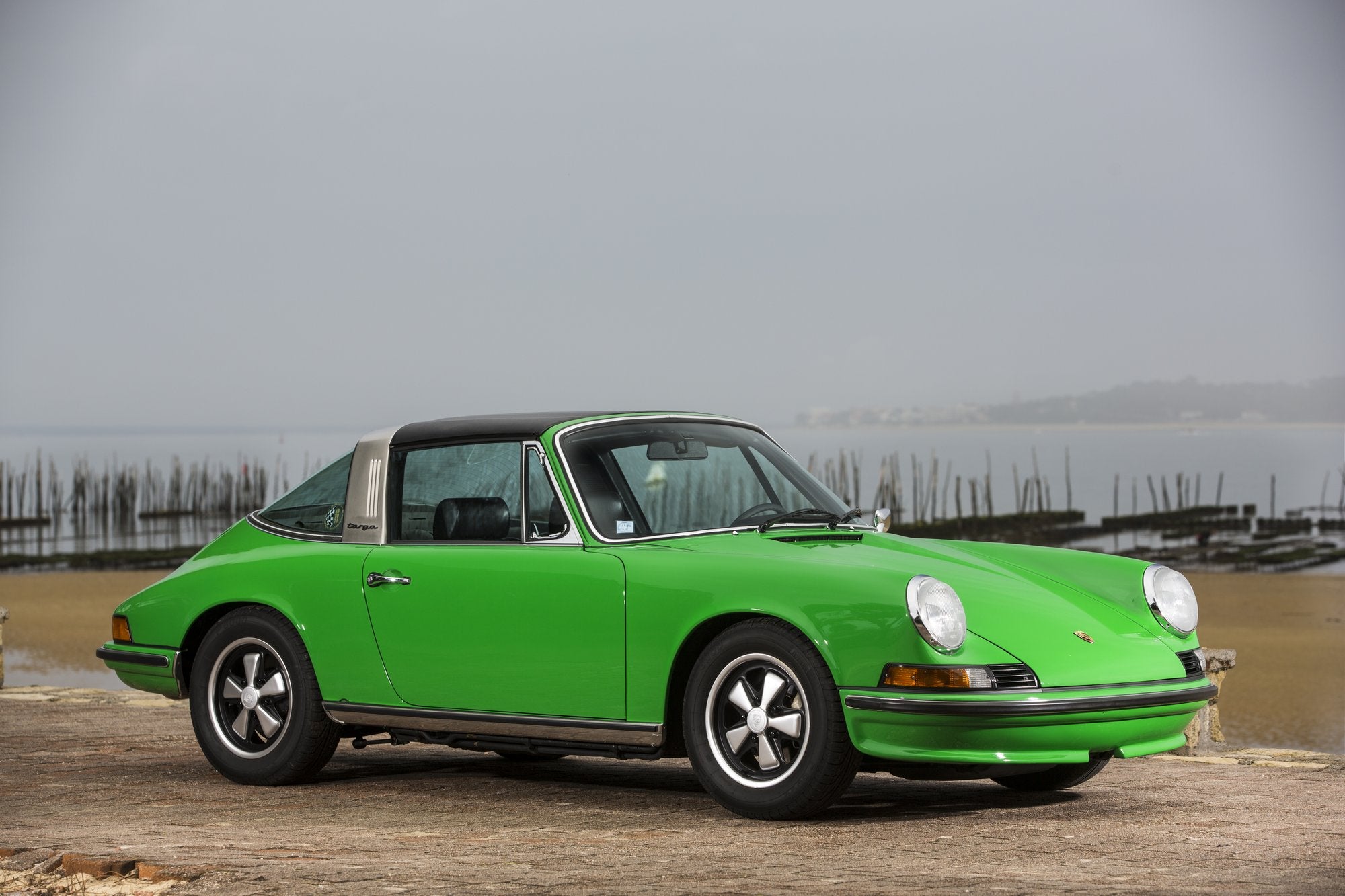 Voiture Porsche 911 2.4L S Verte 1973