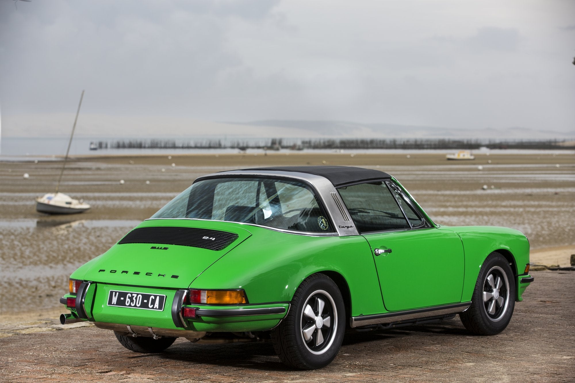 Voiture Porsche 911 2.4L S Verte 1973