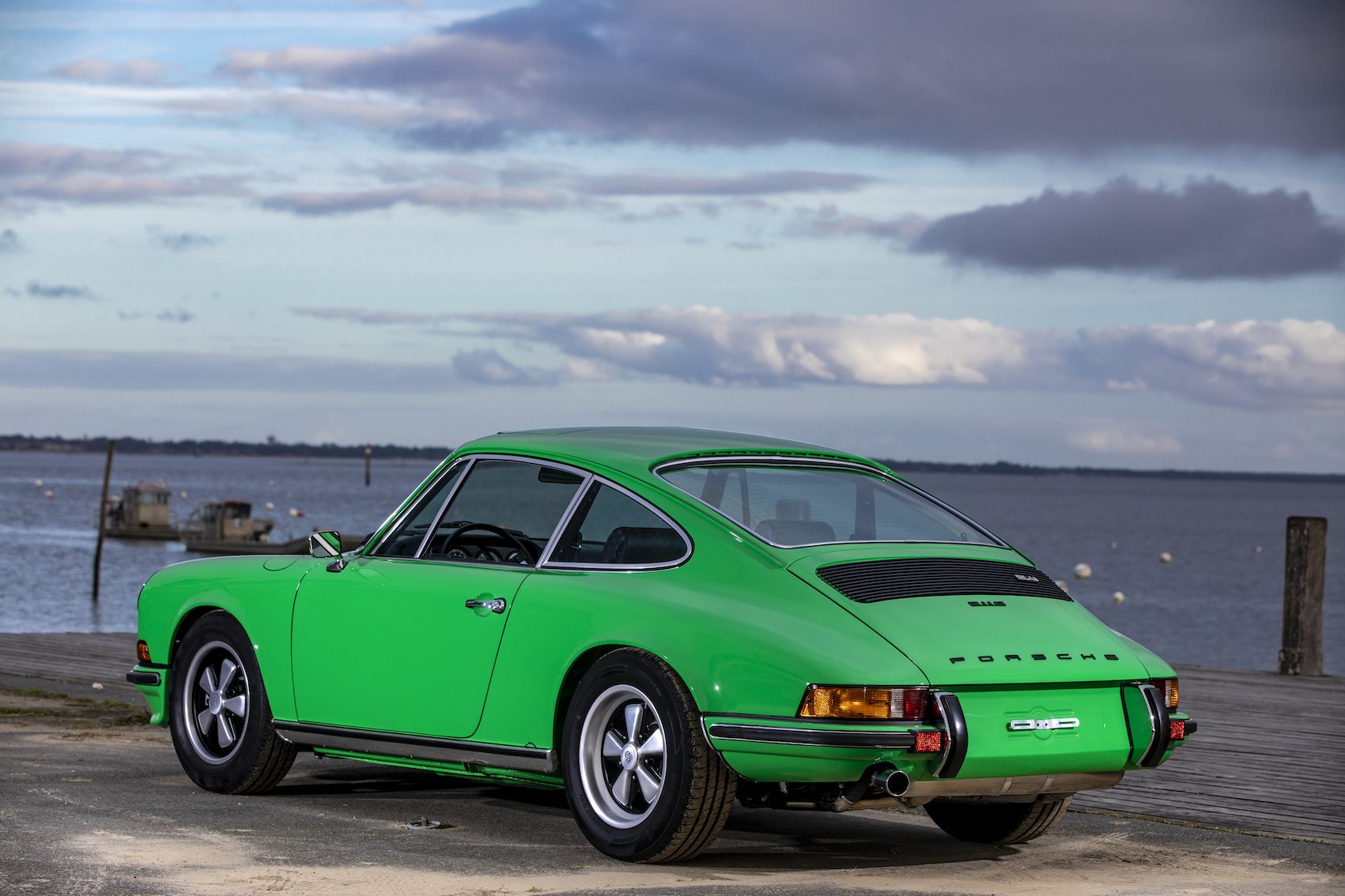 Voiture Porsche 911 2.4 S Verte