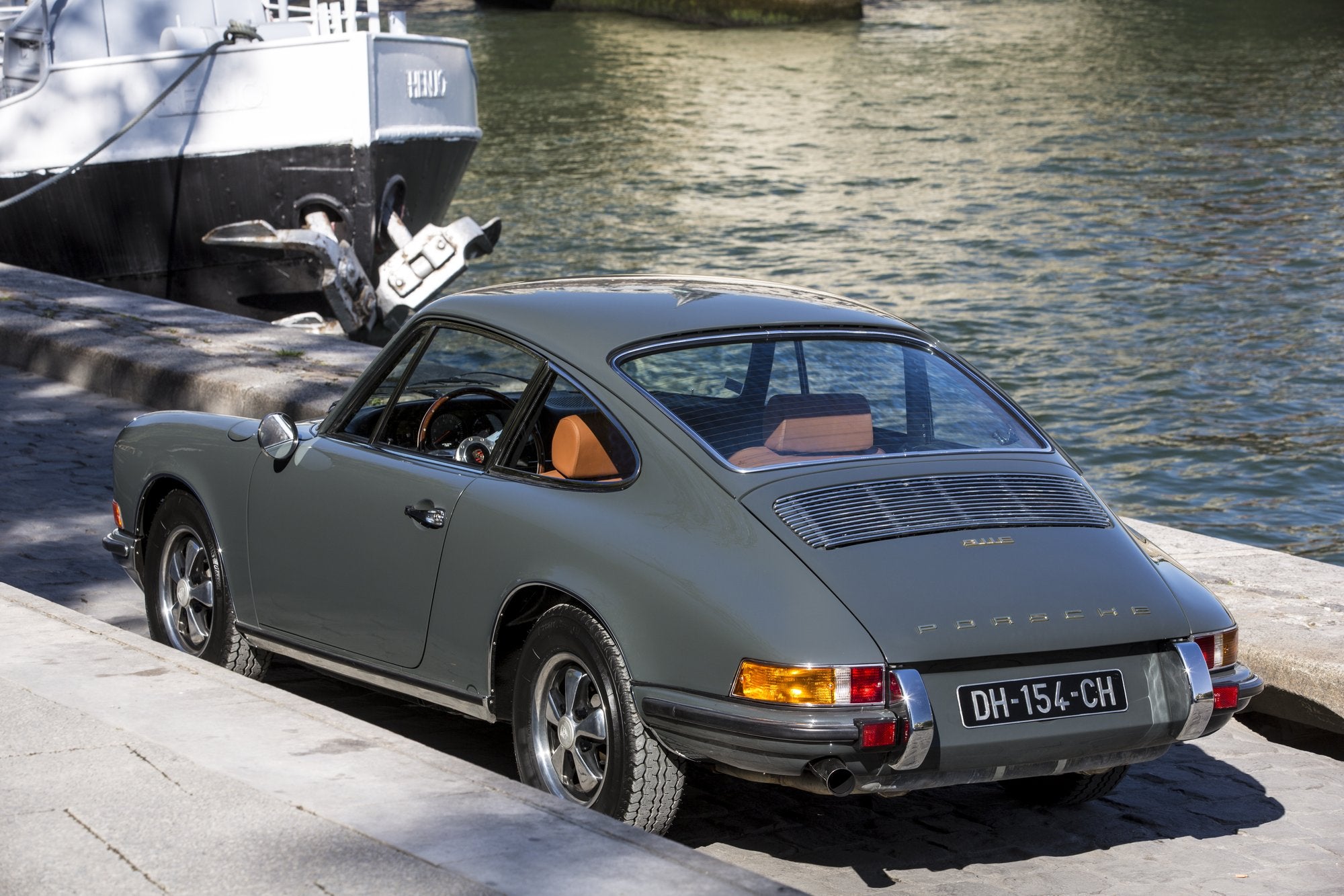 Voiture Porsche 911 E 1969 Grise Ardoise Cuir Brun Dh145