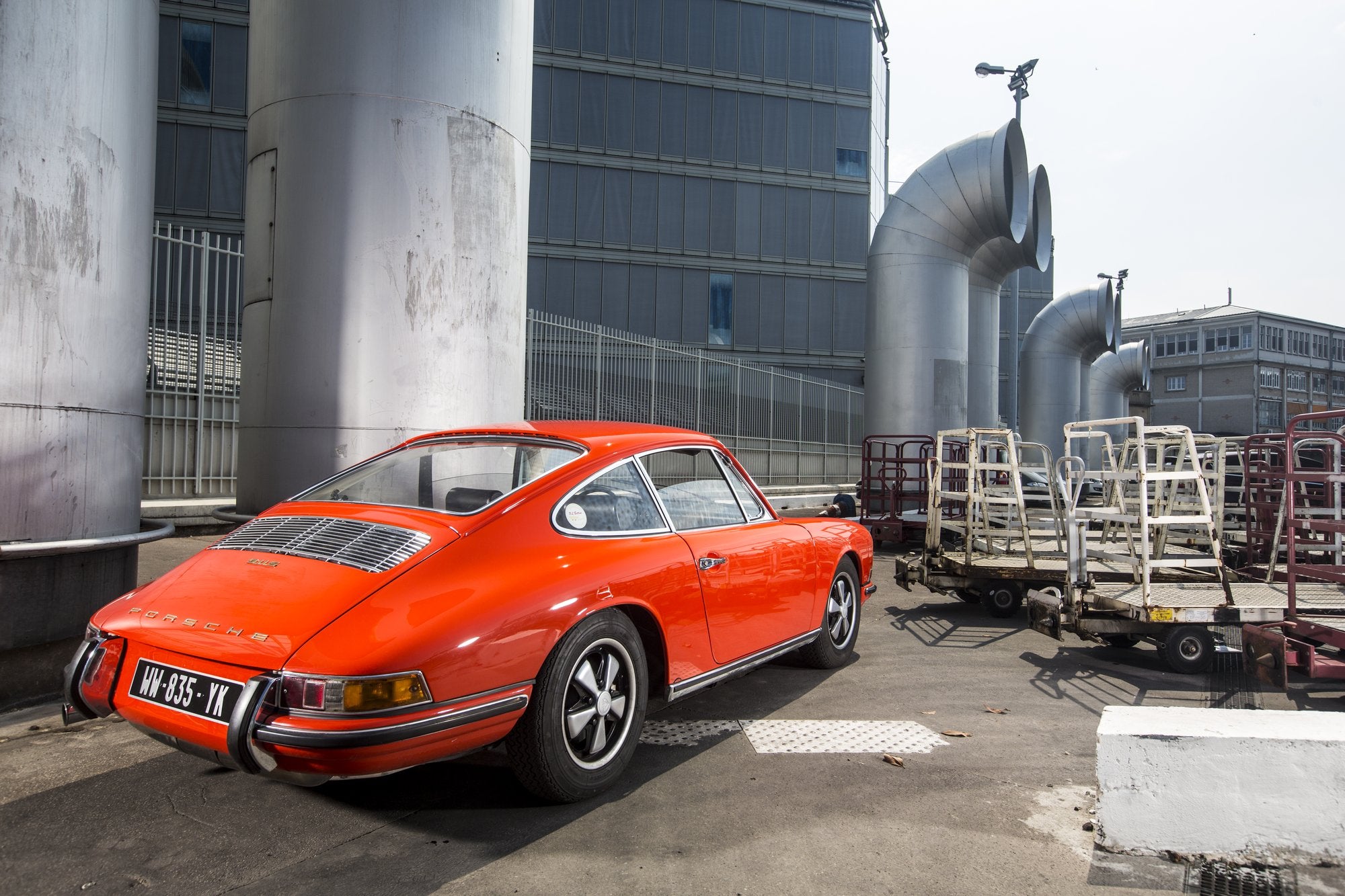 Voiture Porsche 911 2.2 S Rouge Tangerine 1968 - Industrie