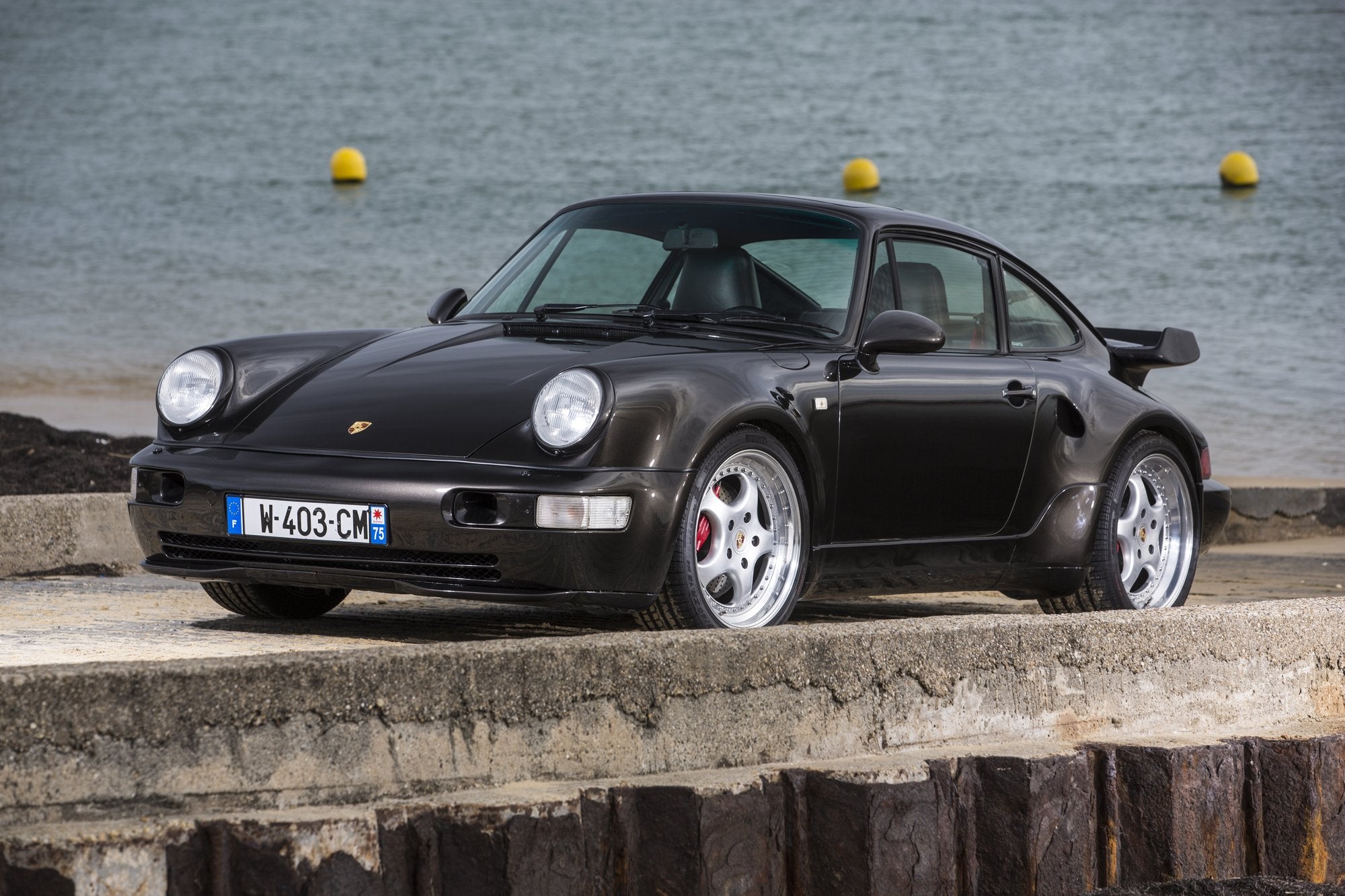 Voiture Porsche 965 Coupé Turbo Noire