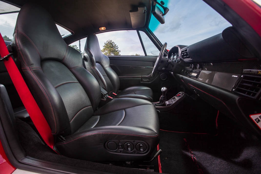 Voiture Porsche 993 Turbo S Coupé Rouge