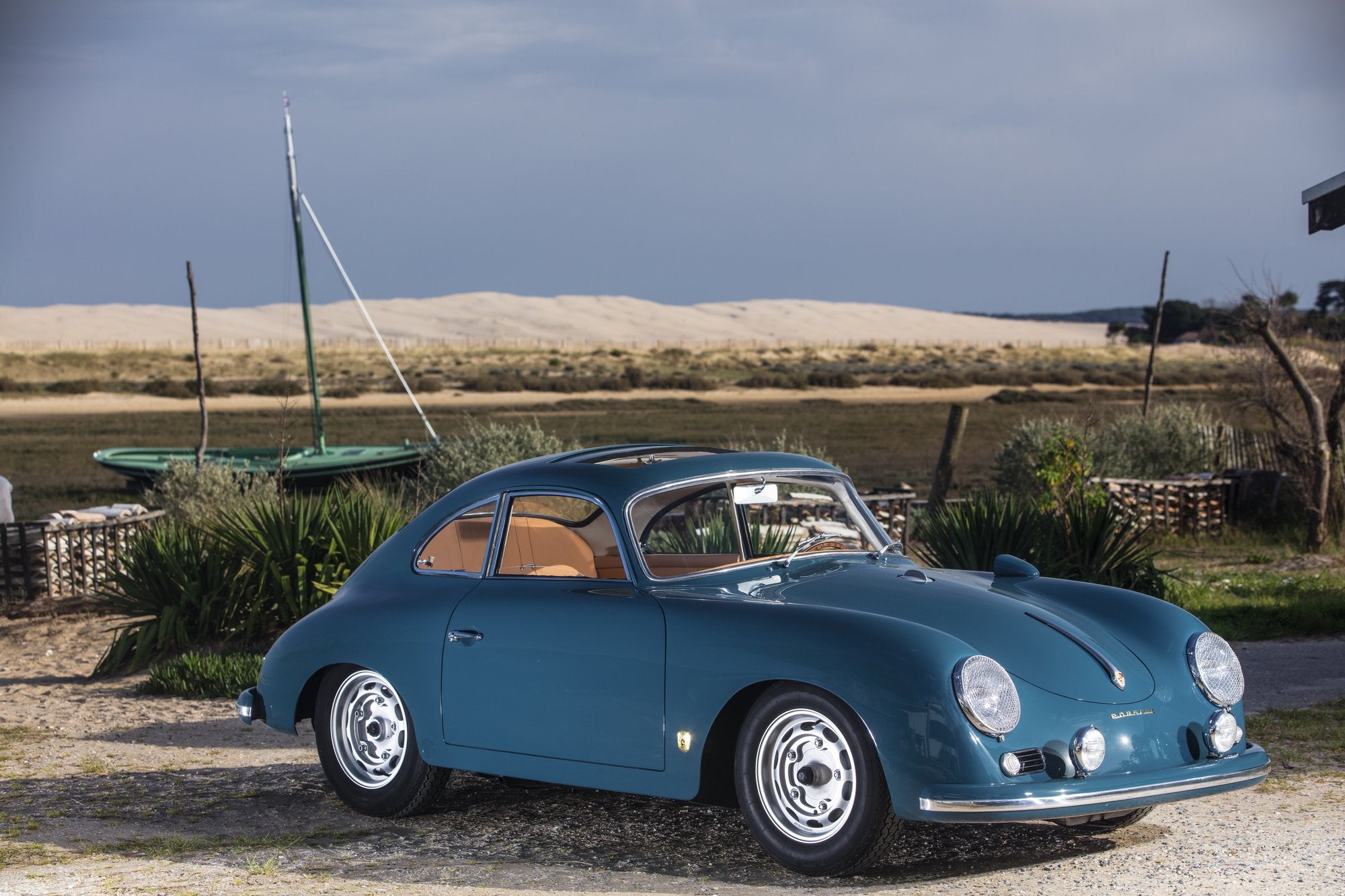 Voiture Porsche At1 GT Coupé Bleu