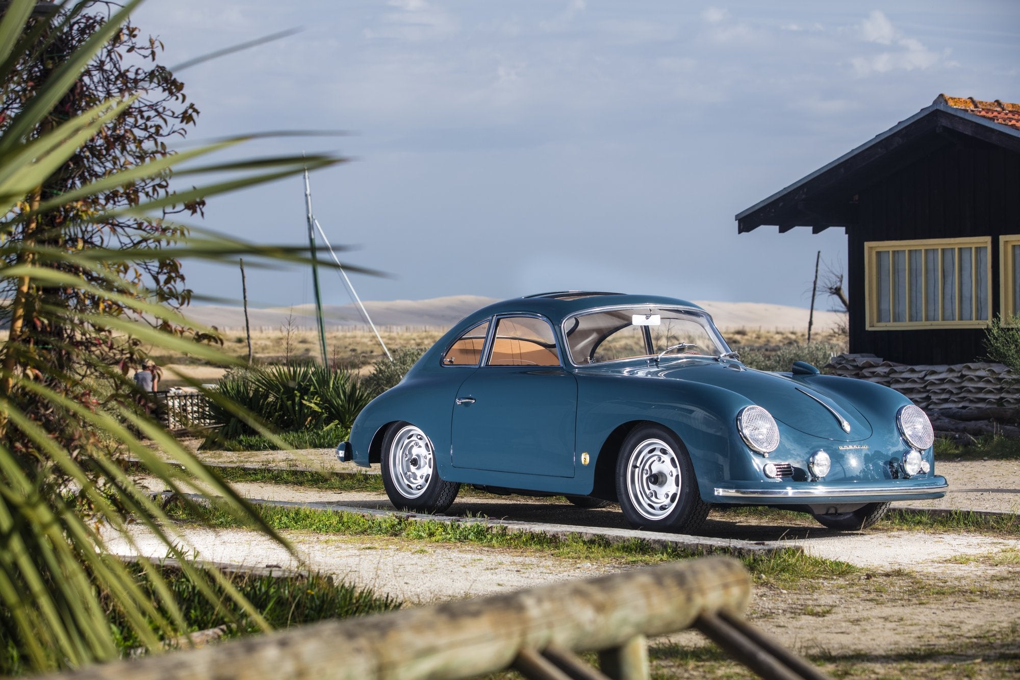 Voiture Porsche At1 GT Coupé Bleu