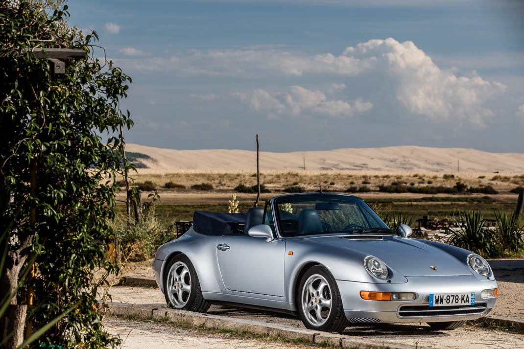 Voiture Porsche 993 Carrera 2 X 51 3.8 Cabriolet Gris