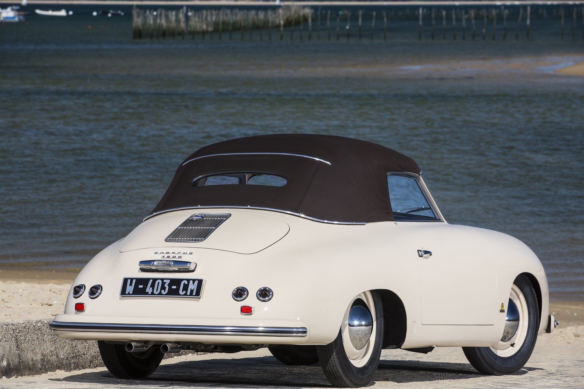 Voiture Porsche 356 Préa Cabrio Sable