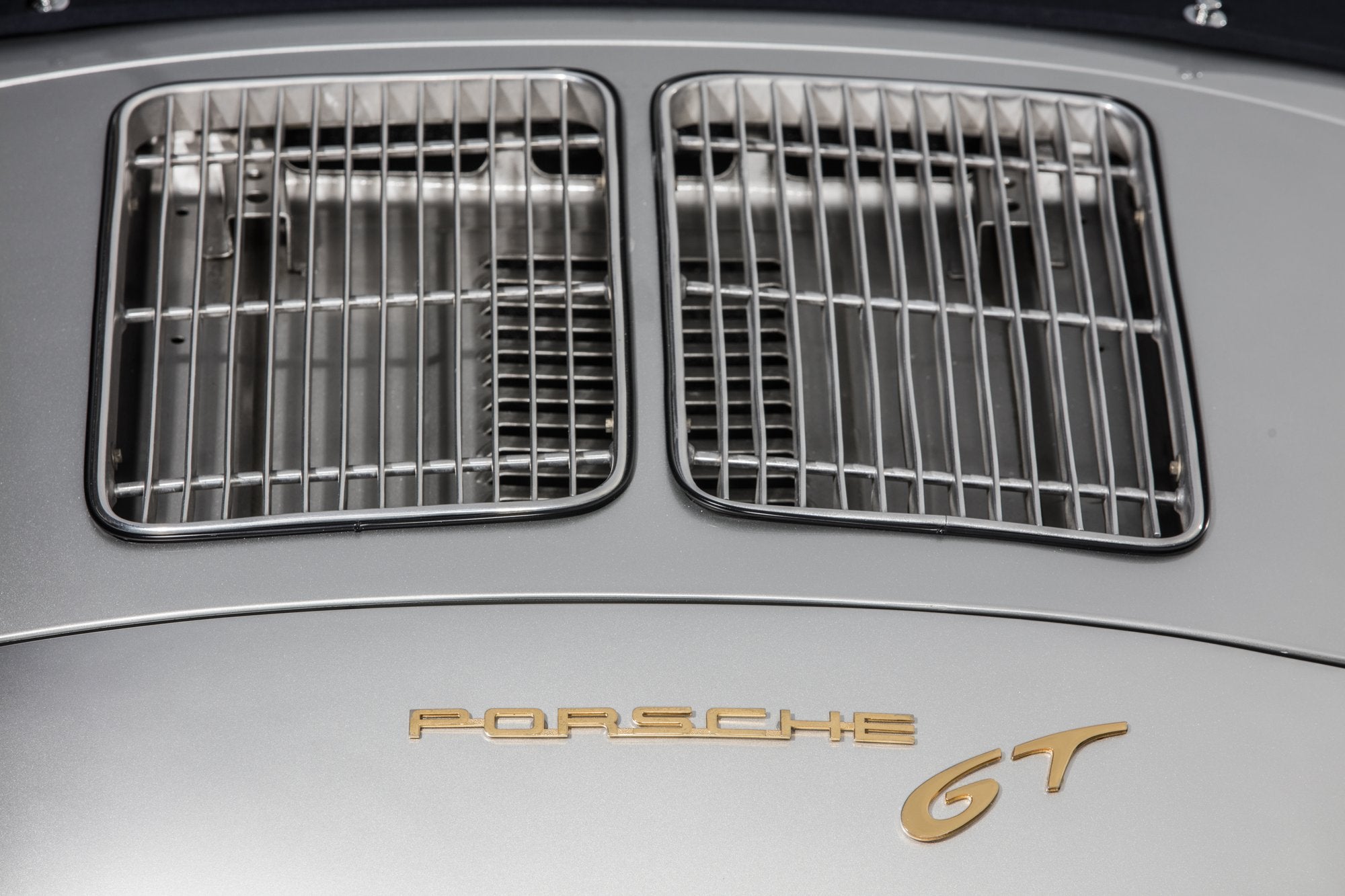 Voiture Porsche Cabriolet C6 Gris Argent - Intérieur Noir Cabane