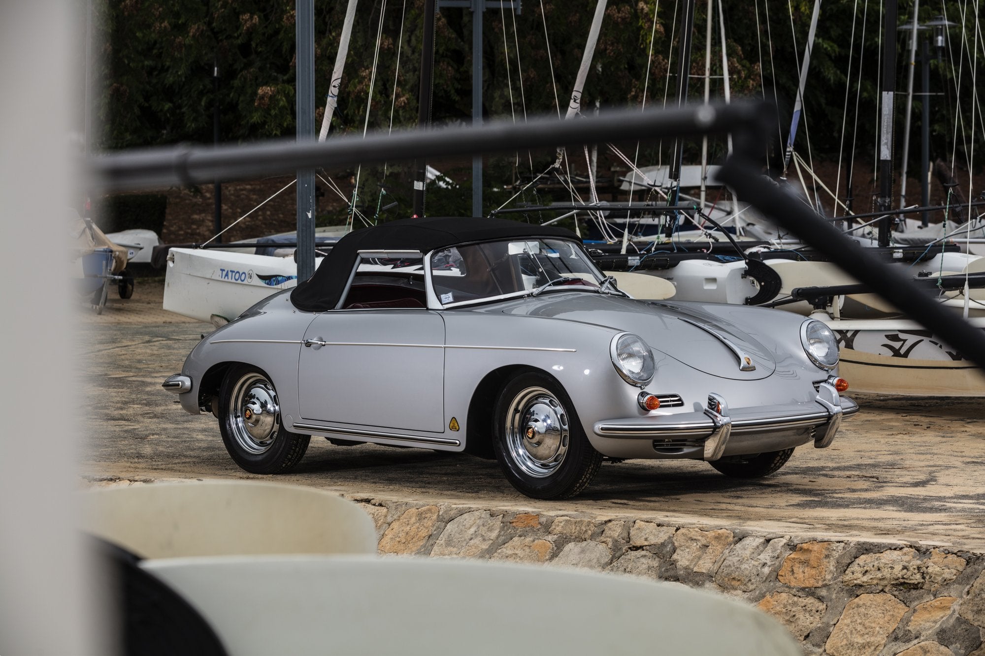 Voiture Porsche 356 BT5 Roadster Super 90 1960 Gris Argent Cuir Rouge Port