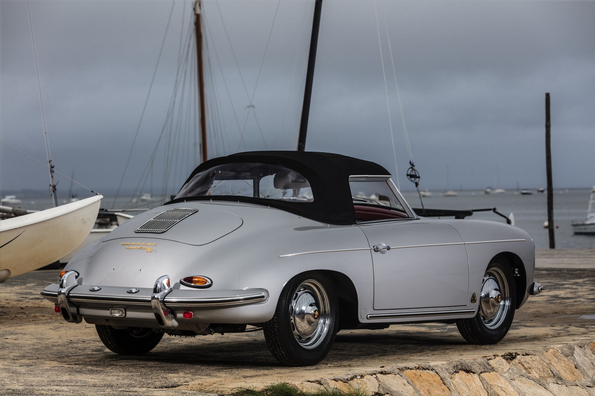 Voiture Porsche 356 BT5 Roadster Super 90 1960 Gris Argent Cuir Rouge Port