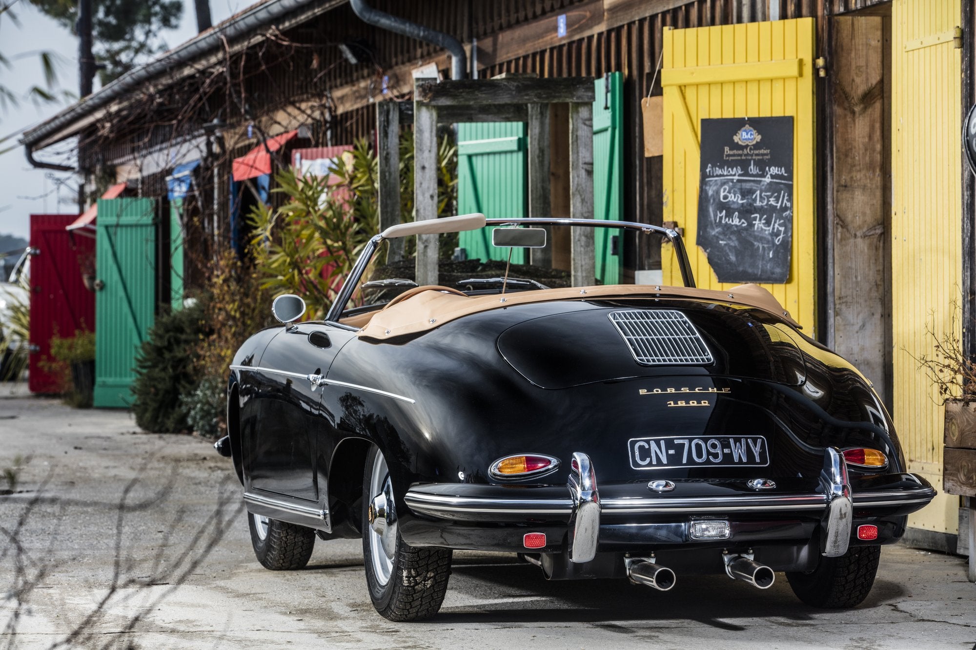 Voiture Porsche Roadster Noir Cuir Beige