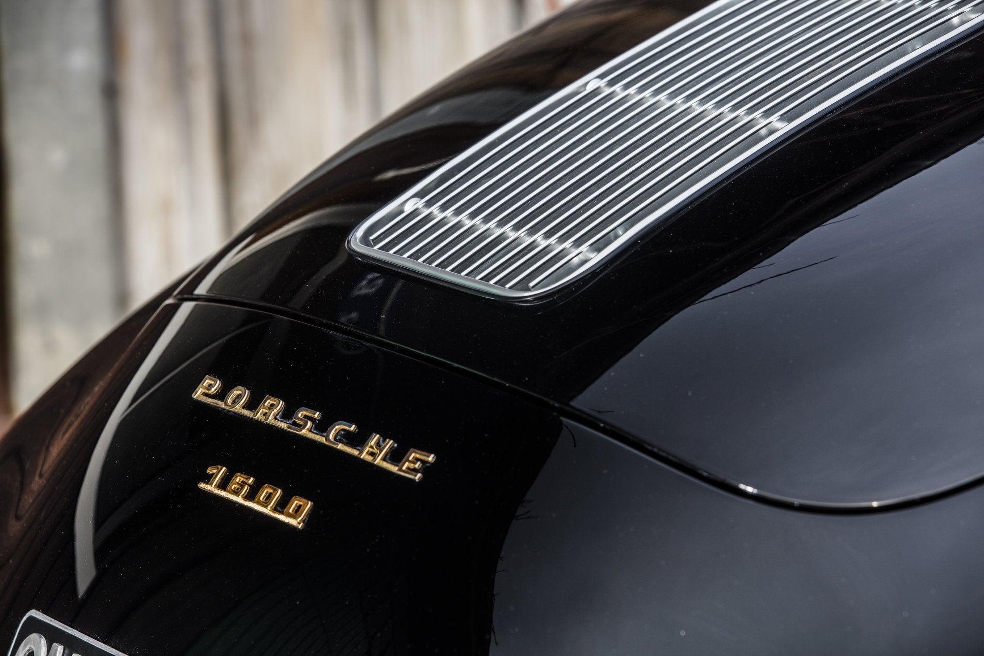 Voiture Porsche Roadster Noir Cuir Beige