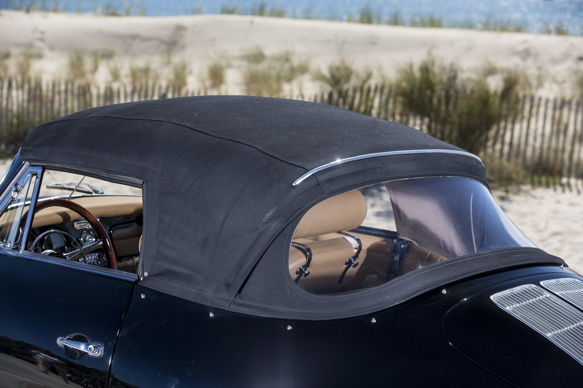 Voiture Porsche 356 SC Cab Noir - Intérieur Clair