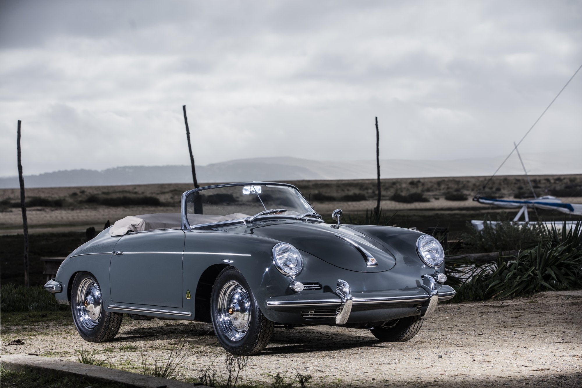 Voiture Porsche Roadster Slate Grey 1960 Cuir Gris Cabane