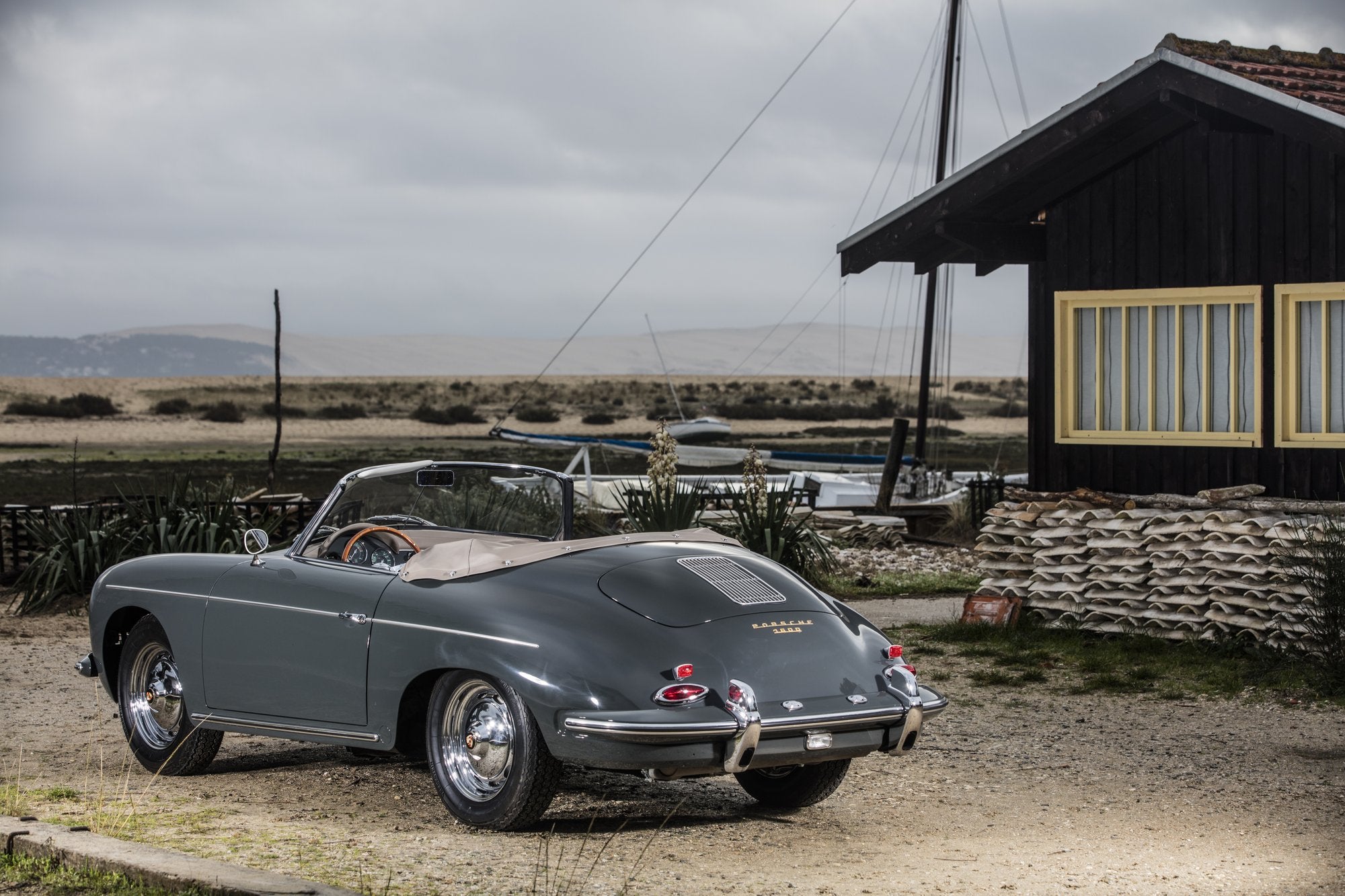 Voiture Porsche Roadster Slate Grey 1960 Cuir Gris Cabane