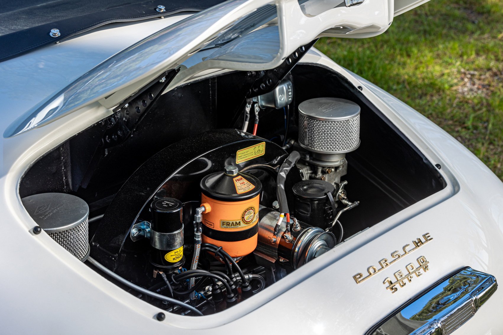 Voiture Porsche Speedster Blanc 1600 Super