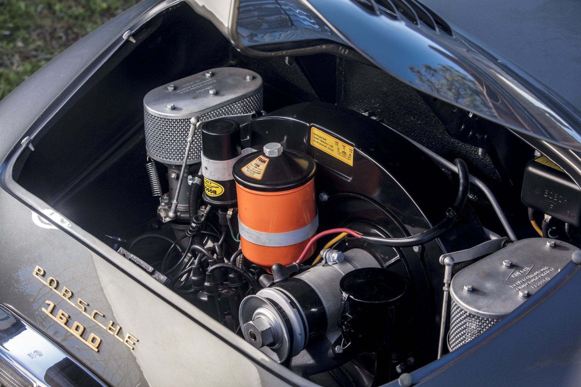 Voiture Porsche Speedster Grigio Ferro Avec Hard Top