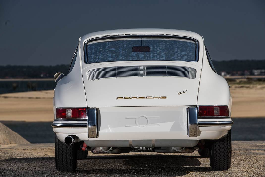 Voiture Porsche 911 2.0 Blanche