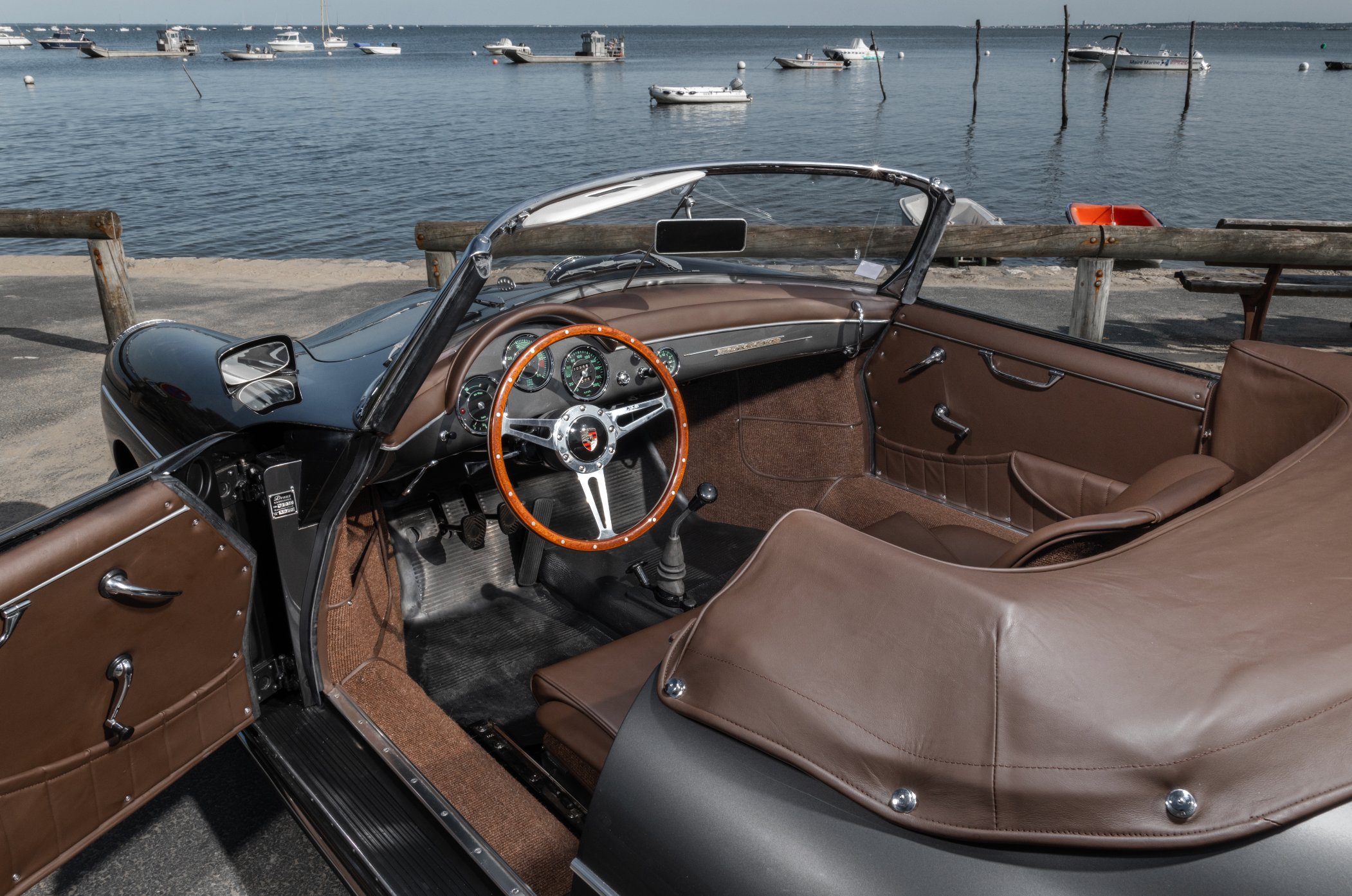 356 Roadster GT 1960 Dunkelgrau mit Schokoladenbraunem Innenraum, 160PS Motor