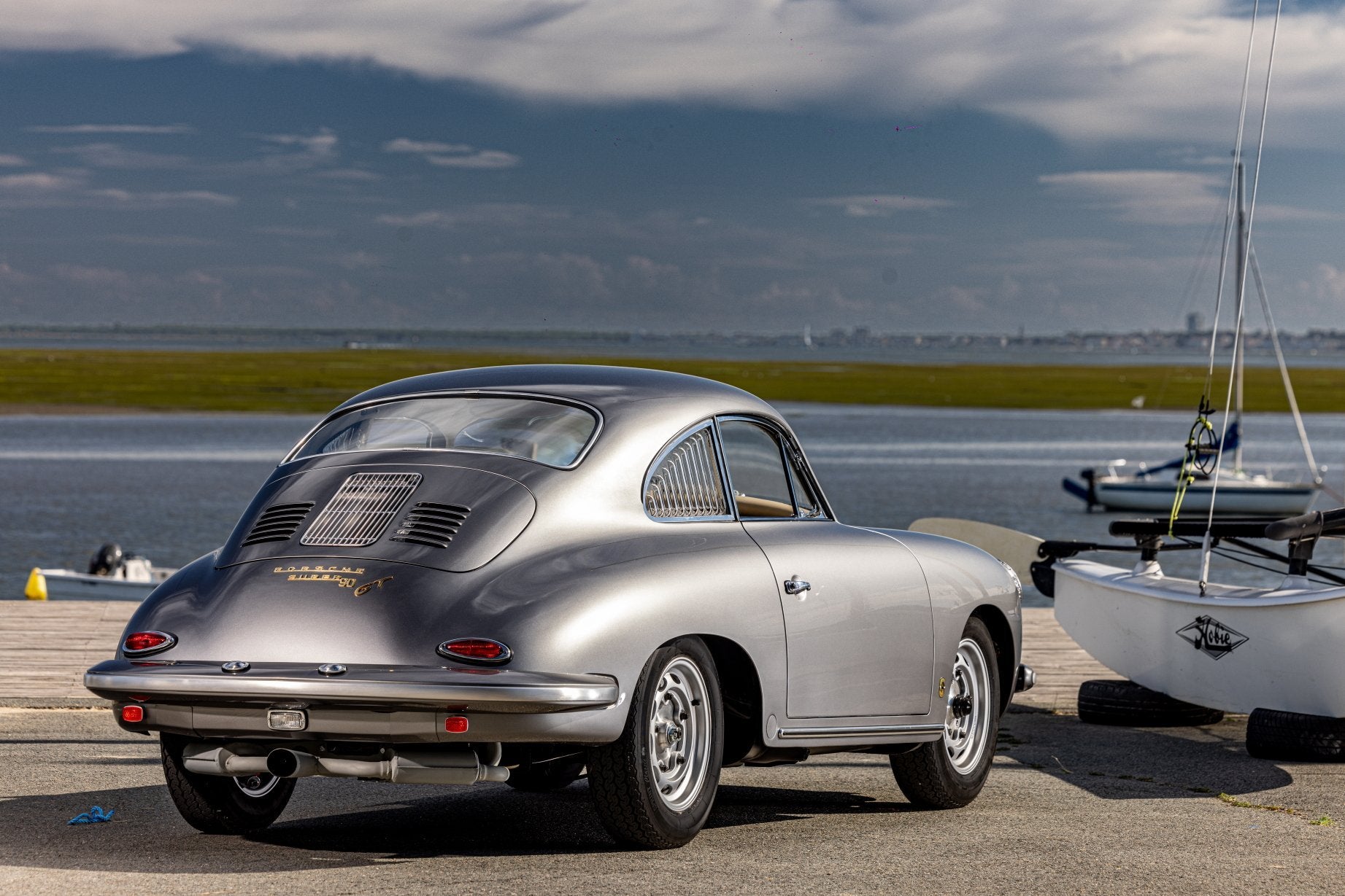 Voiture Porsche 356 SC Grise