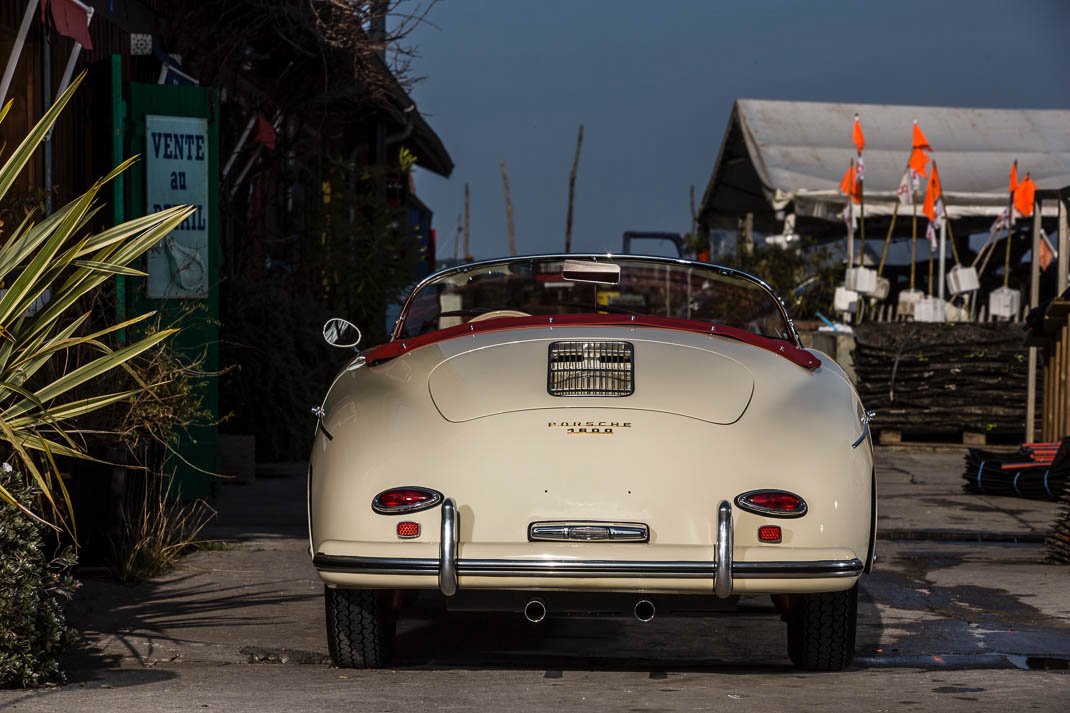 Voiture Porsche 356 Speedster Ivoir Cuir Rouge 1957