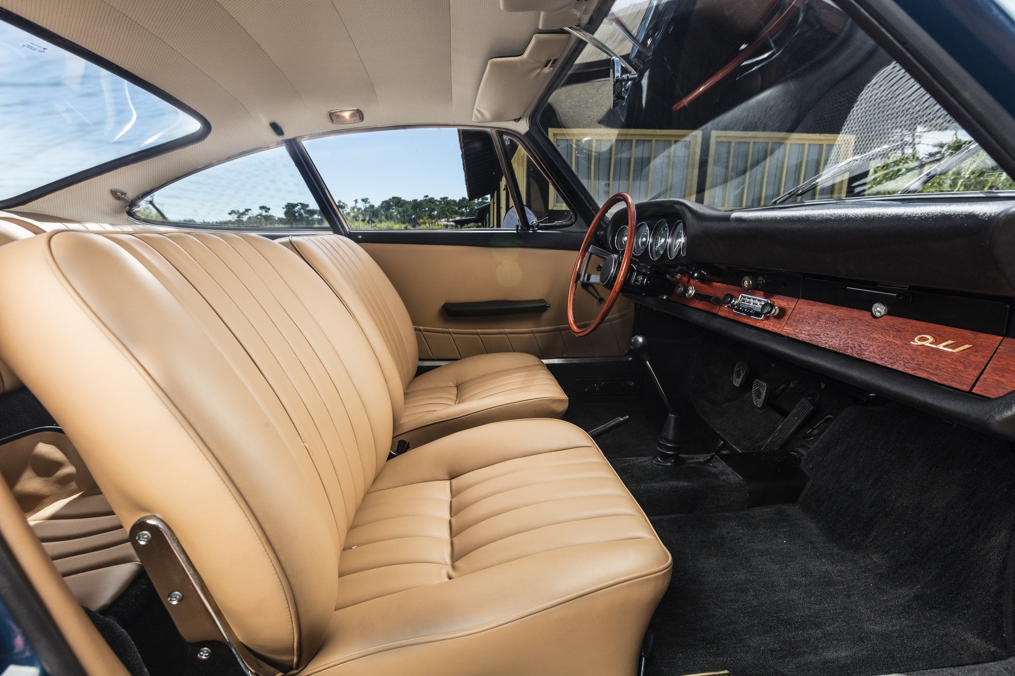 Voiture Porsche 911 2.0 Coupé Aga Blue Cuir Clair AX-525-QT