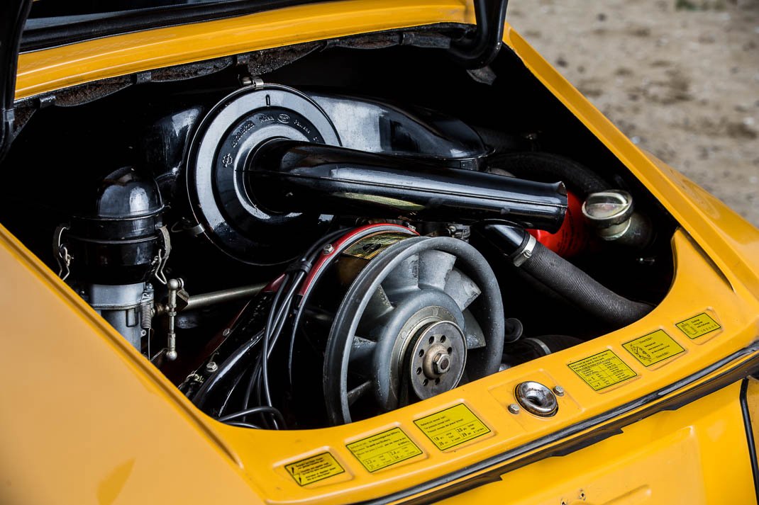 Voiture Porsche 911 S Jaune Targa Soft Window