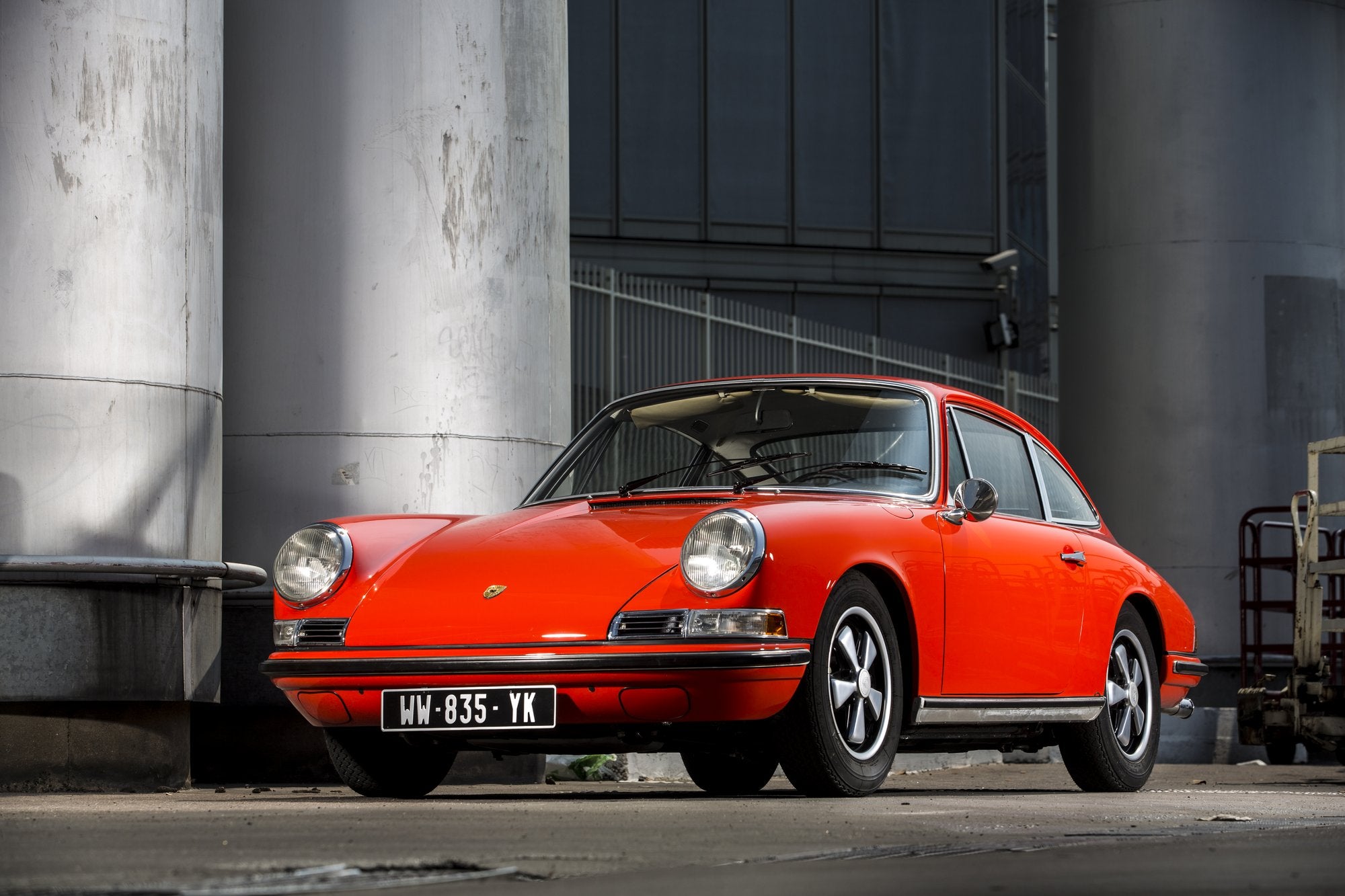 Voiture Porsche 911 2.2 S Rouge Tangerine 1968 - Industrie